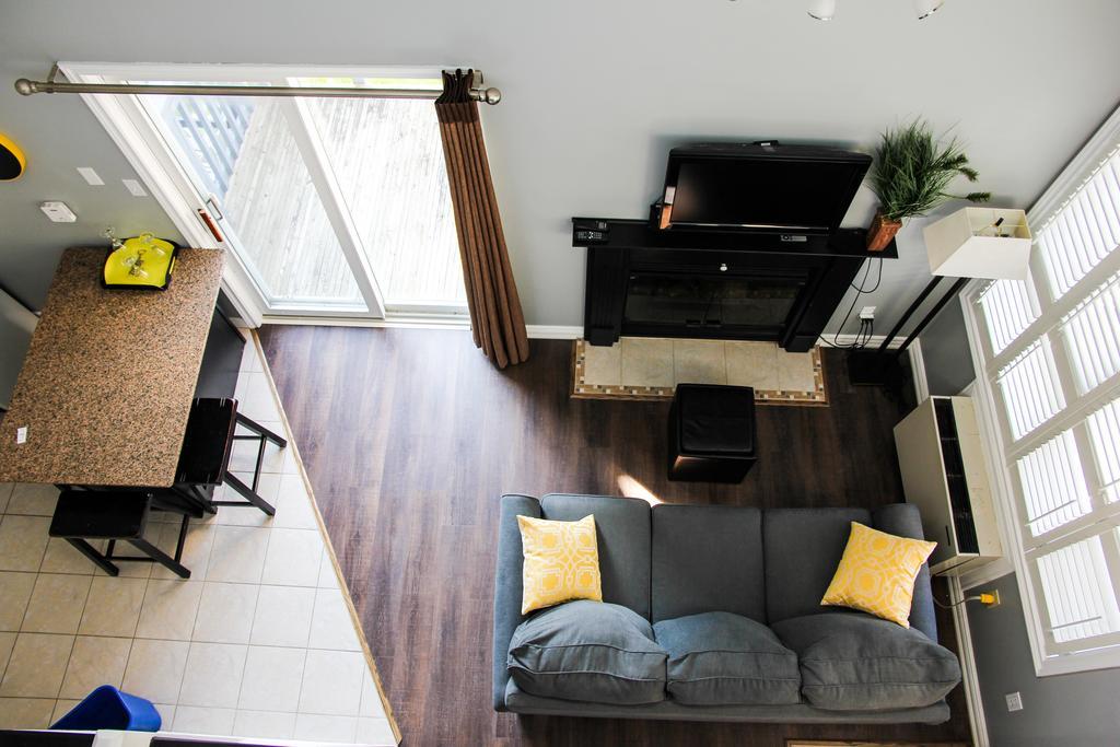 Condo Loft At Blue Mountain The The Blue Mountains Habitación foto