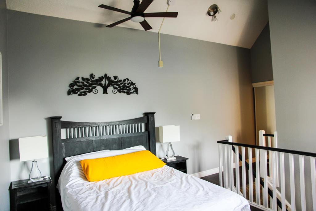 Condo Loft At Blue Mountain The The Blue Mountains Habitación foto